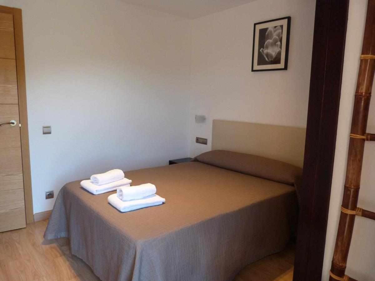 Apartamentos Puerta De Ordesa Laspuña Kültér fotó
