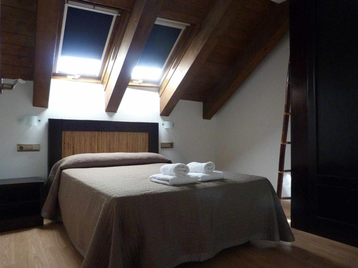 Apartamentos Puerta De Ordesa Laspuña Kültér fotó