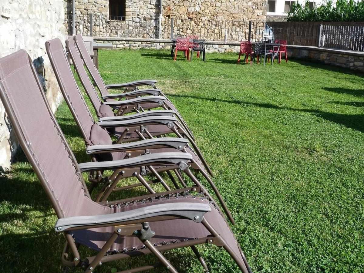 Apartamentos Puerta De Ordesa Laspuña Kültér fotó